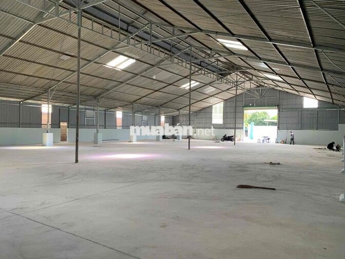 CHO THUÊ KHO XƯỞNG 1.400M² – LÊ THỊ RIÊNG, QUẬN 12