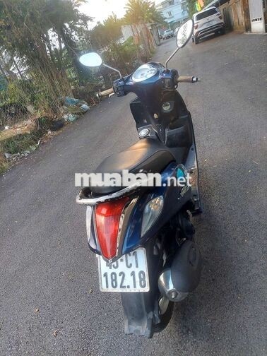 Yamaha Nazzia màu xanh máy rin 