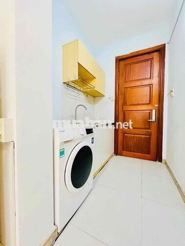 Phòng studio 28m2 đường 25 gần gigamall