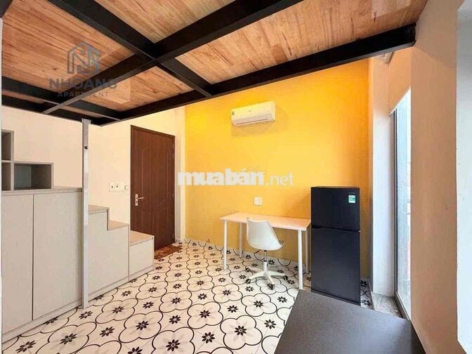 Cho thuê căn hộ duplex có gác ban công full nt Nguyễn Tri Phương Q10