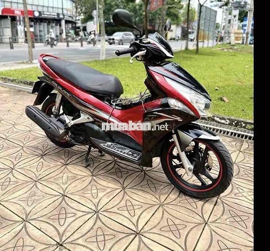 HONDA AIR BLADE 2012 ĐỎ ĐEN