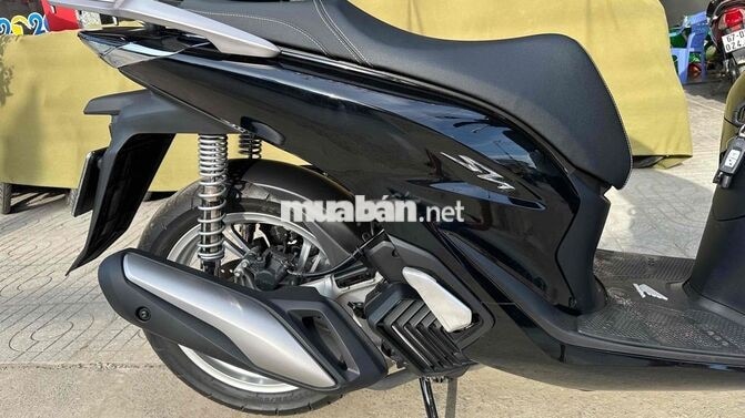 Honda SH 125 màu đen ( hỗ trợ góp )