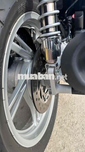 Honda SH 125 màu đen ( hỗ trợ góp )