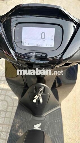 Honda SH 125 màu đen ( hỗ trợ góp )
