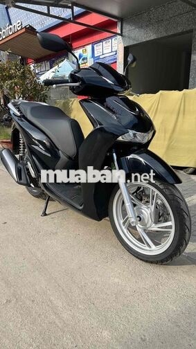 Honda SH 125 màu đen ( hỗ trợ góp )