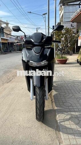 Honda SH 125 màu đen ( hỗ trợ góp )