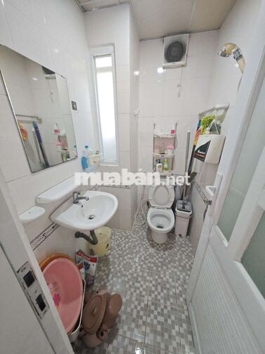 CHUNG CƯ ĐIỆN LỰC - 75M2 - 2PN, 2WC - 2 BAN CÔNG - GÓC THOÁNG - 2.75 T