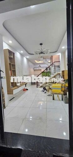  .đường  phan huy ích phường 15 tân bình