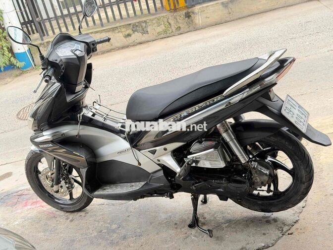 Honda Air Blade 2011 Đen bạc