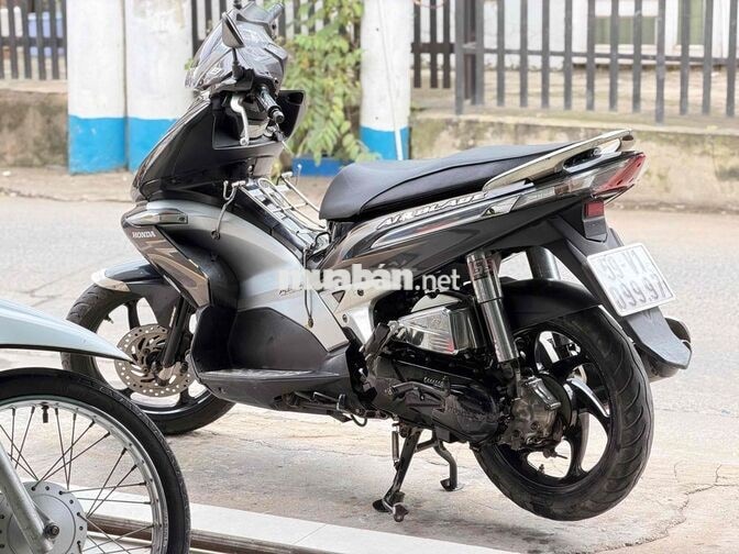 Honda Air Blade 2011 Đen bạc