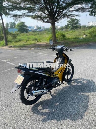 Yamaha Sirius 2015 màu Đen vàng