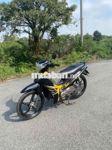 Yamaha Sirius 2015 màu Đen vàng
