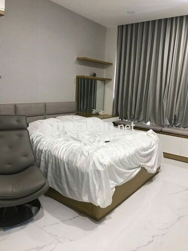 Bán căn hộ chung cư Kingston, 80m2, 2pn,2wc, sổ hồng, giá 7 Tỷ 100tr