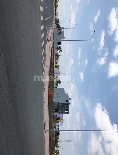Nhượng lại lô đất khu vực đức hòa 55830503 Nhượng lại lô đất khu vực đức hòa