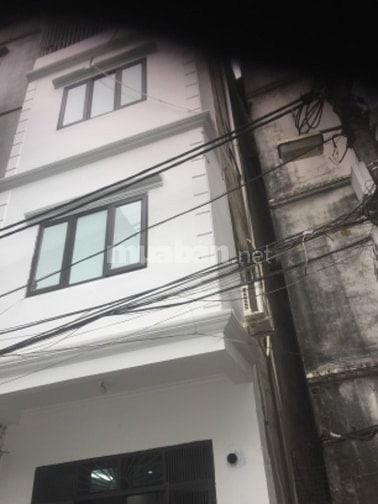 Bán nhà gần bến xe Giáp bát . Phố Định Công 
