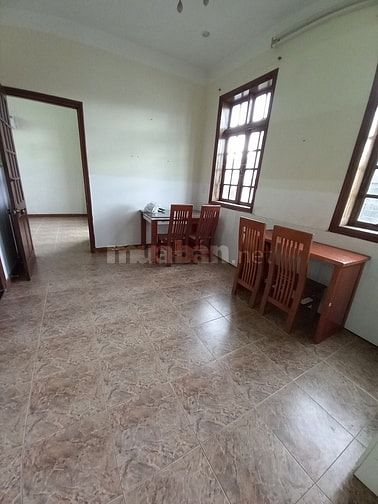 Căn hộ rộng rãi 2pn có ban công gần chợ Hòa Cường, Tiểu La