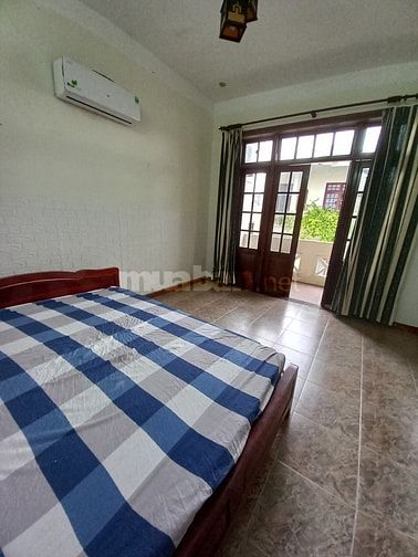 Căn hộ rộng rãi 2pn có ban công gần chợ Hòa Cường, Tiểu La