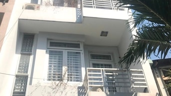 Cho thuê nhà 3 lầu, 4 phòng, giá 9 triệu đường 59 gò vấp Cho thuê nhà 3 lầu, 4 phòng, giá 9 triệu đường 59 gò vấp