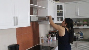Cần 1 người giúp việc dưới 55 tuổi có sức khỏe ăn ở lại tại nhà Cần 1 người giúp việc dưới 55 tuổi có sức khỏe ăn ở lại tại nhà