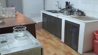 Cho thuê nhà hỗ trợ dịch khu tập thể Thanh Xuân Nam Cho thuê nhà hỗ trợ dịch khu tập thể Thanh Xuân Nam