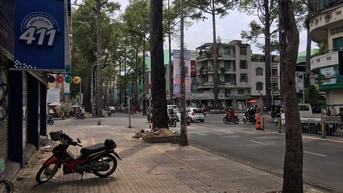 Cho thuê nhà làm Showroom, mắt kính, 199 Nguyễn Chí Thanh,Q5 Cho thuê nhà làm Showroom, mắt kính, 199 Nguyễn Chí Thanh,Q5