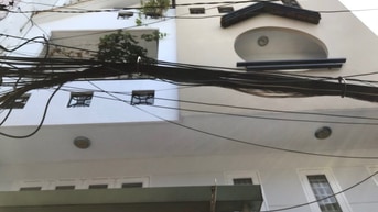 Chính chủ cách mặt tiền 1 căn tôi bán gấp Chính chủ cách mặt tiền 1 căn tôi bán gấp