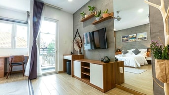 Cần người dọn giúp việc nhà bao ăn ở lại toàn bộ Cần người dọn giúp việc nhà bao ăn ở lại toàn bộ