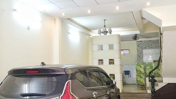 Cho thuê nhà nguyên căn 3 tầng mặt tiền Bế Văn Đàn Cho thuê nhà nguyên căn 3 tầng mặt tiền Bế Văn Đàn