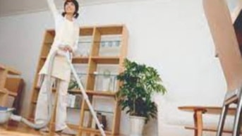 Linh 38 T chuyên chăm bé, chăm bà, giúp việc nhà, chăm bệnh Linh 38 T chuyên chăm bé, chăm bà, giúp việc nhà, chăm bệnh