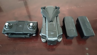Cần bán flycam sjrc f11 (máy bay không người lái) Cần bán flycam sjrc f11 (máy bay không người lái)