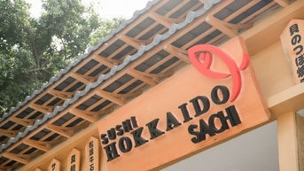 Tuyển 15 Phục vụ nhà hàng không cần kinh nghiệm Tuyển 15 Phục vụ nhà hàng không cần kinh nghiệm