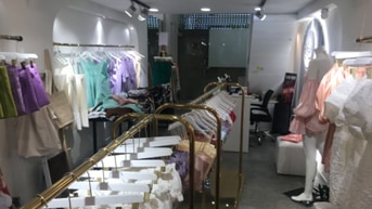 CHO THUÊ MẶT TIỀN 49 CÁCH MẠNG THÁNG 8 Q 1