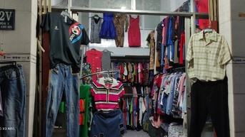 Sang nhượng lại shop quần áo,mặt tiền đường lớn,ở tại chổ
