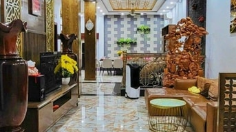 Bán Biệt thự Khu Bàu Cát, DT 8x19, 3 lầu rất đẹp,NTCC giá chỉ 24 tỷ 