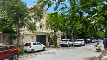 Bán 200m² đất KĐT Sài Đồng, Hàng xóm Vinhomes, giá 100tr/m