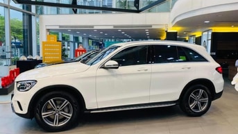 Mercedes GLC200 Đủ Màu  Tặng Trước Bạ