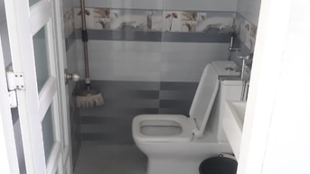 Nhà bán nhị bình 18 hóc môn tphcm DT: 13 x 33m đúc 1 trệt 1 lầu hẻm 6m