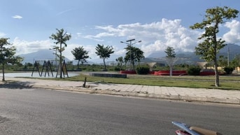 Chính chủ sang gấp lô góc 2 MT Lakeside, Liên Chiểu