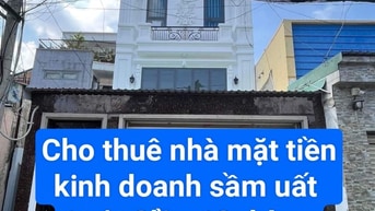 Cho thuê nhà mặt tiền 3lầu 13 phòng gần ngã tư thủ đức 