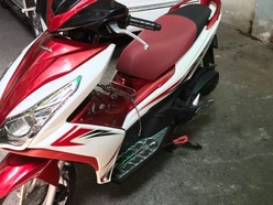 #Honda AB 125cc trắng đỏ, không trầy xước.