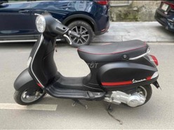 Vespa lx 150ie màu đen sport chính chủ 2020