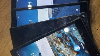 Thanh Lý máy tính bảng lenovo tab4 chính hãng gắn sim 3G-4G nghe gọi 