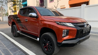 Triton 2.4 Premium 2020 siêu lướt, giá hotttttttt