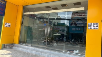 Cho thuê mặt bằng mặt tiền đường Nguyễn Thị Thập quận 7, 6 x 20m