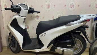 Xe tay ga SH150 màu trắng chính chủ 