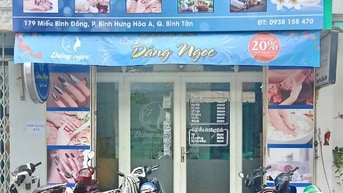 Sang nhượng gấp trong tháng Spa Nail decor rất xinh xắn mặt tiền Q.BT 