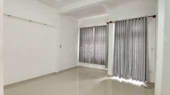 Cho thuê nhà nguyên căn hẻm 4,5m xe hơi đường Lê Văn Thọ P11 Q.Gò Vấp