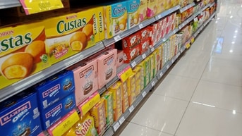 CẦN GẤP 5 NHÂN VIÊN PHỤ BÁN HÀNG DỊP HÈ 