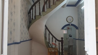 Bán nhà Phạm Phú Thứ, Quận 6 (3,7x12m) 2 tầng gần Chợ Bình Tây
