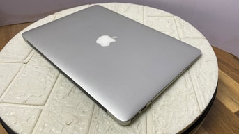 Macbook Air 13” A1466 Mid 2013
